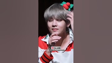 the way army girl touching taehyung