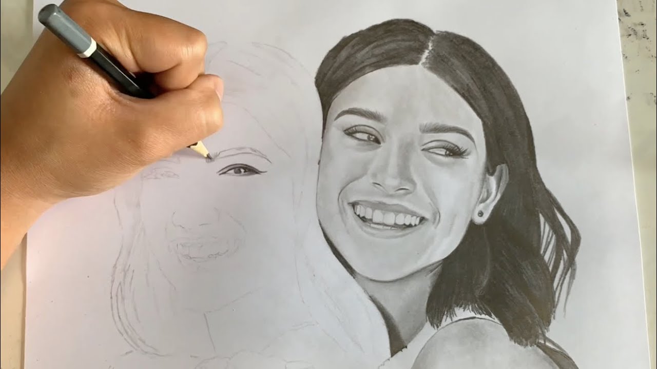 Drawing Charli and Dixie D'Amelio - YouTube