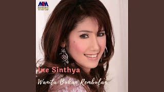 Wanita Bukan Rembulan