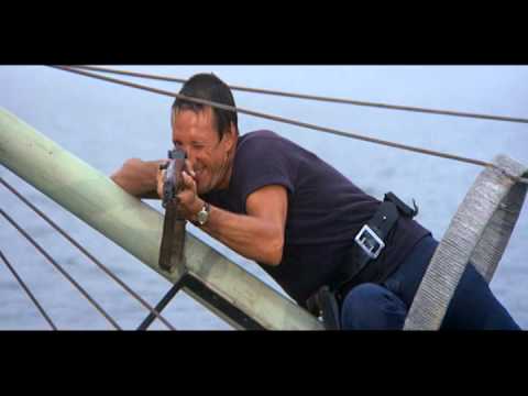 Jaws Ending 1975