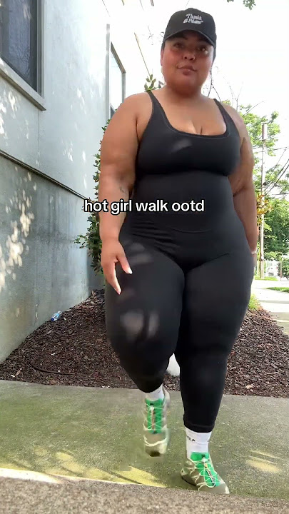 Plus size hot girl walk ootd #plussizefitness #workoutmotivation