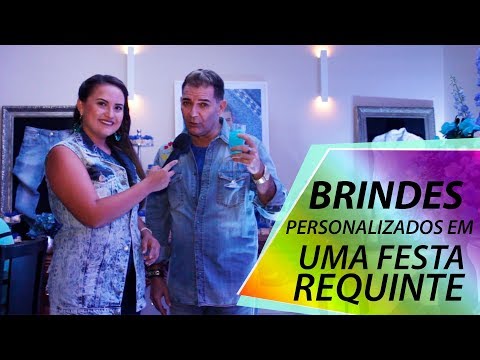 Vídeo: Parabéns em quadrinhos com apresentação de brindes