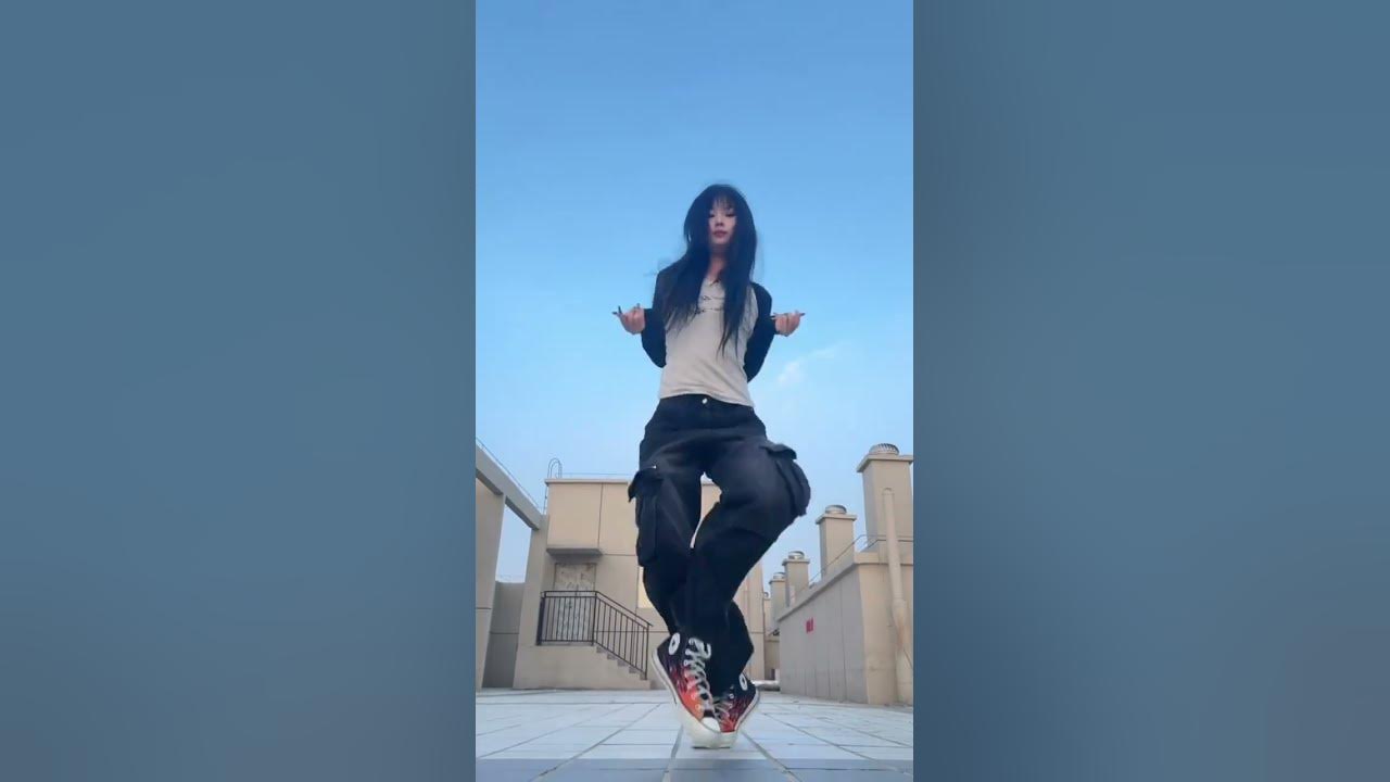 SAD GIRLZ LUV MONEY (Remix) | Amaarae, Kali Uchis #dance cover