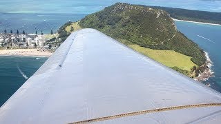 Douglas DC-3 Landing in Tauranga [HD] | AMAZING SCENERY