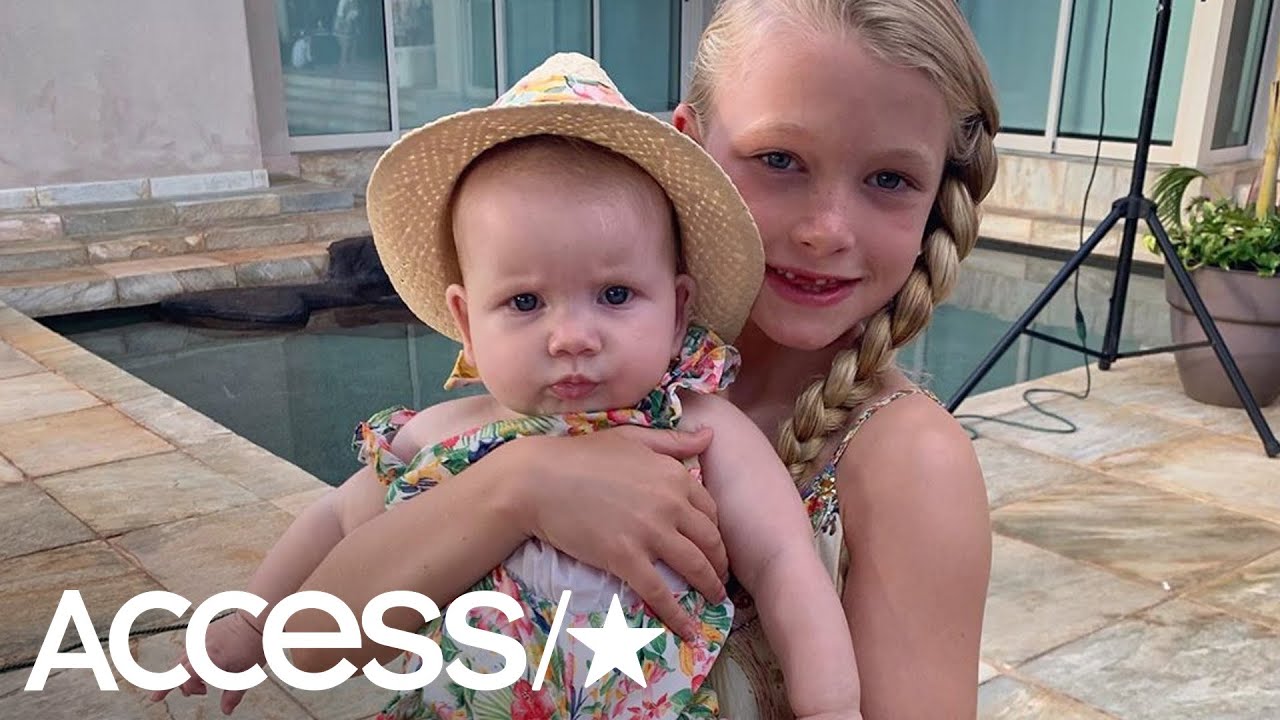 Jessica Simpson's Daughters Maxwell And Birdie Bond In Adorable Summer Sister Snap