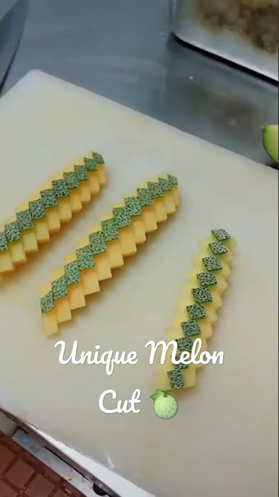 Memotong Buah Melon #alatdapurmurah #fooddecorations Follow for more!