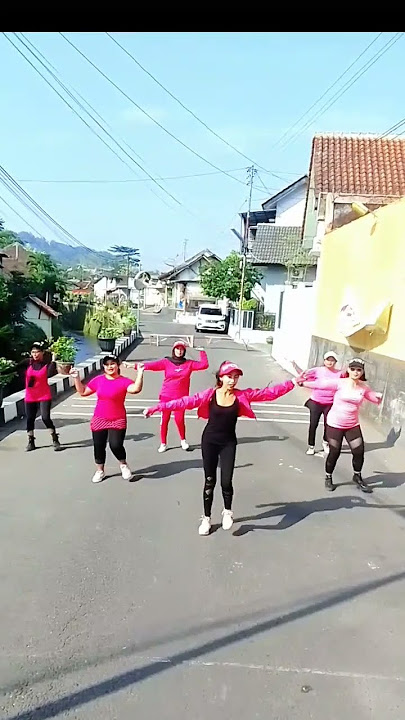 Senam kreasi DJ Kentrung Ku puja puja#shots