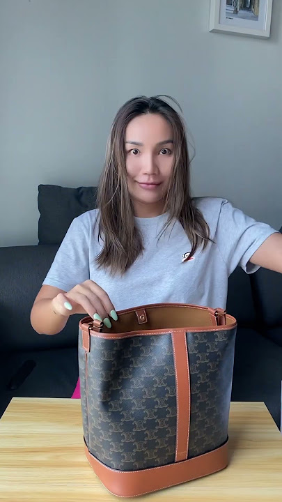 CELINE BUCKET TRIOMPHE BAG: What fits inside / modshots / unboxing 