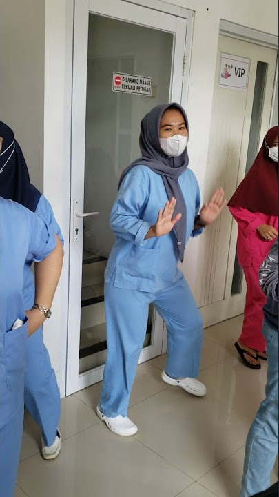 Proses Sebelum Persalinan Di Bidan Kece Dengan Tiup-Tiup - Bidan Novel