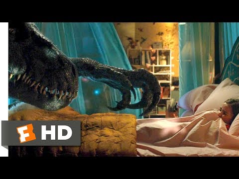 Jurassic World: Fallen Kingdom (2018) - Indoraptor vs. Blue Scene (8/10) | Movieclips