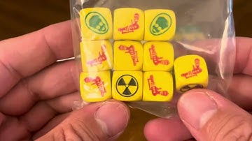 Mars Attacks the Dice Game (Unboxing #985)