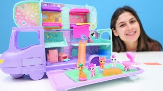 Kız oyunları! Ayşe My Little Pony oyuncaklara tatil için karavan veriyor! Oyuncak tanıtımı
