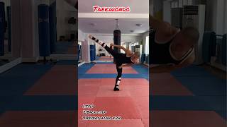 Taekwondo Combination 🥋 #Taekwondo #Kickboxing #Training #Mma #Fighter #Lesson