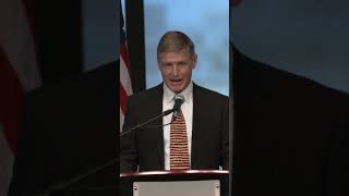 New Balance Pres. & CEO speaks to new citizens at the JFK Library