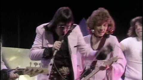 Mud - Tiger Feet (Live TOTP 1974)