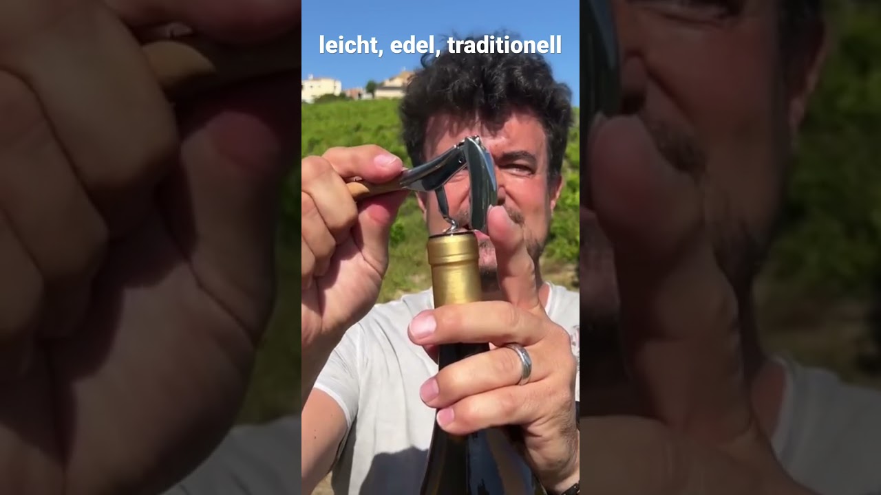 Öffnen einer Weinflasche mit einem Laguiole-Sommelier