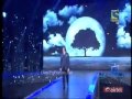 Sunidhi Chauhan, Amitabh bacchan singing Kabhi Kabhi Mere Dil Mein Live at KBC