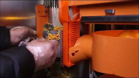 Juicing Assembly Cleaning  of Hengchun Freshly Squeezed Orange Juice Vending Machine