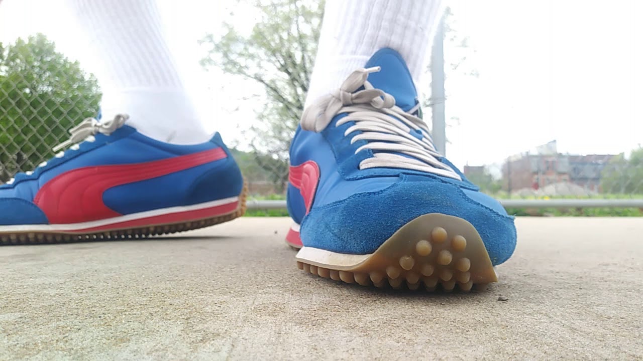 puma easy rider on feet