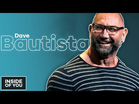 Video: Strážci Galaxie Dave Bautista Hratelní V Gears 5