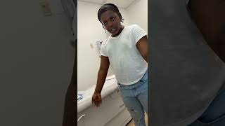 Celebrity MDF WHHYYYY THE H*** DID HE PUT ON THAT DIRTY A** SHIRT YALL 🤦🏾‍♀️ Wealth