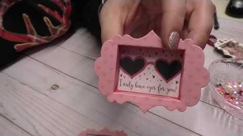 Tiny Shadow Box Shaker Tutorial