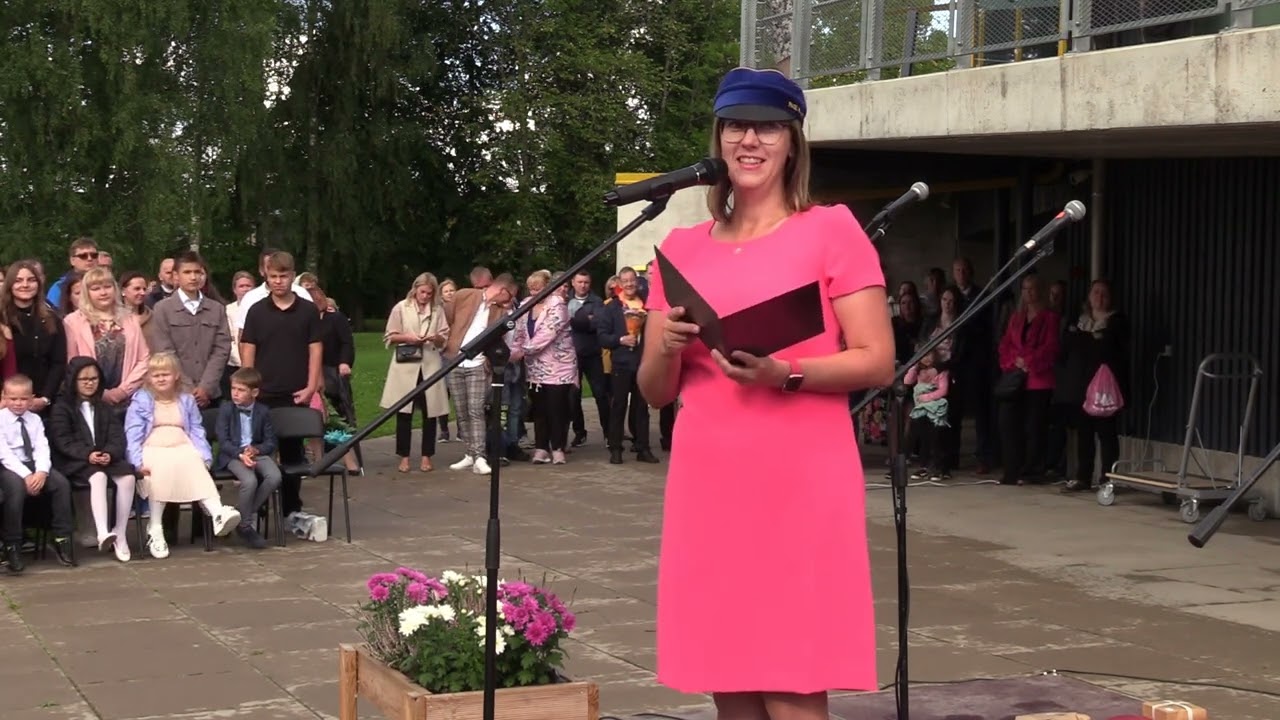 Paide Hillar Hanssoo Põhikooli õppeaasta avaaktus