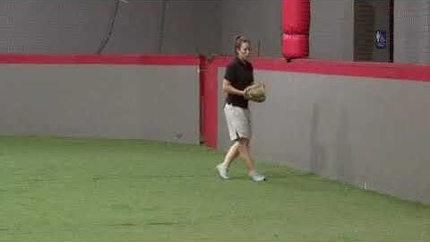 How to Play Right Field in Softball
