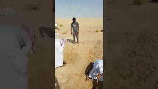 طرق حفر آبار المياة لدى العرب البدو للاستخدامات في الصحراء والاستفادة منها Water well drilling