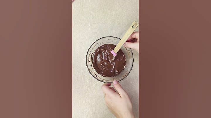 Mousse de maracujá trufado com casquinha de chocolate #mousse #sobremesa #maracuja #receitas #doces