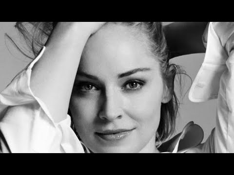 Video: Sharon Stone Legger Ut Bilde I Truser