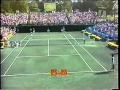 Evonne Goolagong Vs Virginia Wade 11.mp4 の動画、YouTube動画。