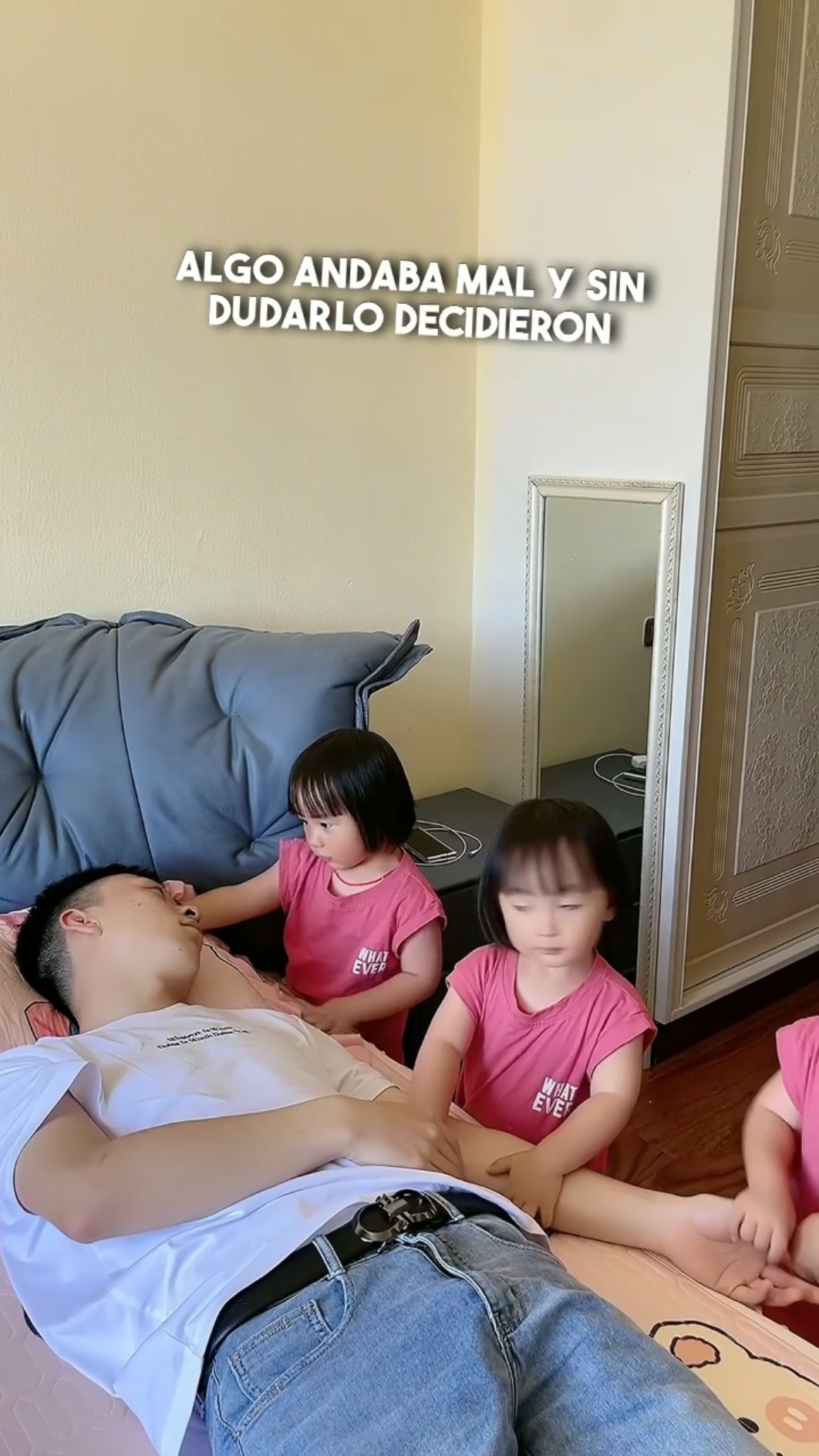 Creyeron que su papá estaba mal y su reacción te derretirá... ??