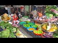 Amazing street food tour, plenty of breakfast and lunch dishes, Cambodian street food