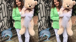 Ebru Şahinin Oyuncak Ayı Ile Tatlı Görüntüleri Geldi.şahin