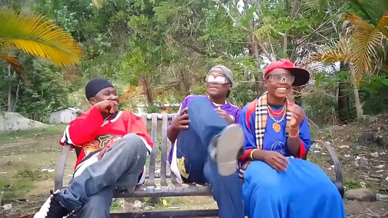 gad kijan lady a blaze tòg lonnvi