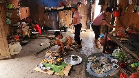 Cầu Khuổi Bốc bữa trưa toàn món ngon khó cưỡng rau đắng trên bản. Nguyễn Tất Thắng