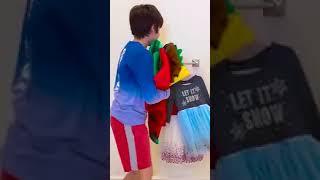 e03a82f1 d3d2 4013 bdc1 bfe1f723dd1d
