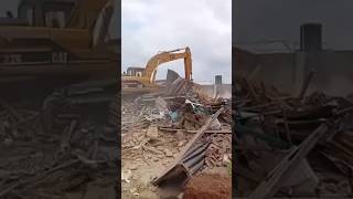 Oyo Govt demolishes house linked to Adelabu family k!dnap