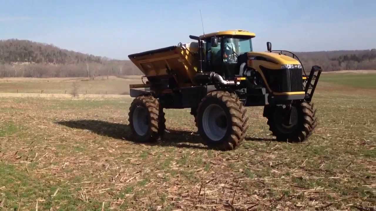 RoGator 1100 Top Dressing Winter Wheat - YouTube