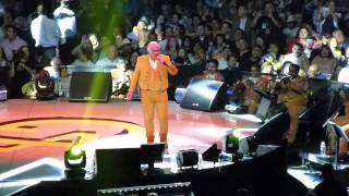 Vicente Fernandez - Hermoso Cariño - Gira Del Adios.