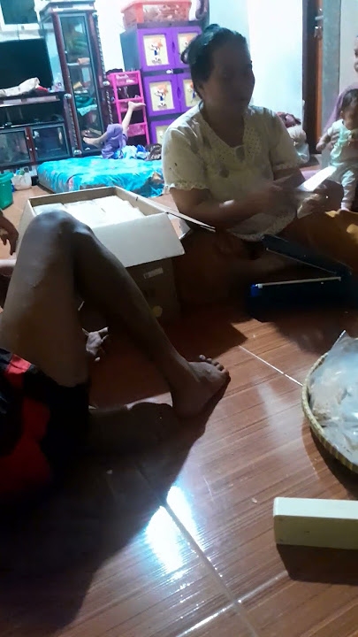 TUKANG GALON.para ibuk ibuk bikin tempe