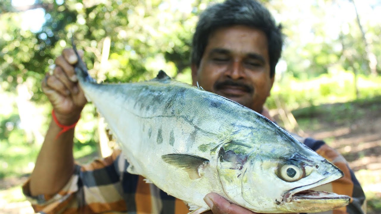 Traditional Fish Curry Recipe || Fish Recipe || Myna Street Food