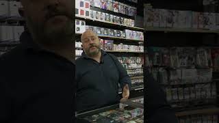 ¿Por que amazon es mas barato con las cartas de Pokemon?