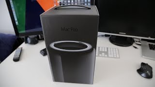 New Mac Pro Unboxing