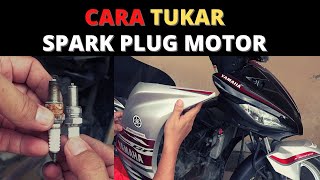 Cara Tukar Spark Plug Motor Yamaha Lc135 Youtube