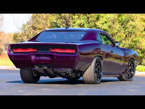 2019-dodge-challenger-srt-hellcat-with-carbon-body-like-1969-dodge-charger