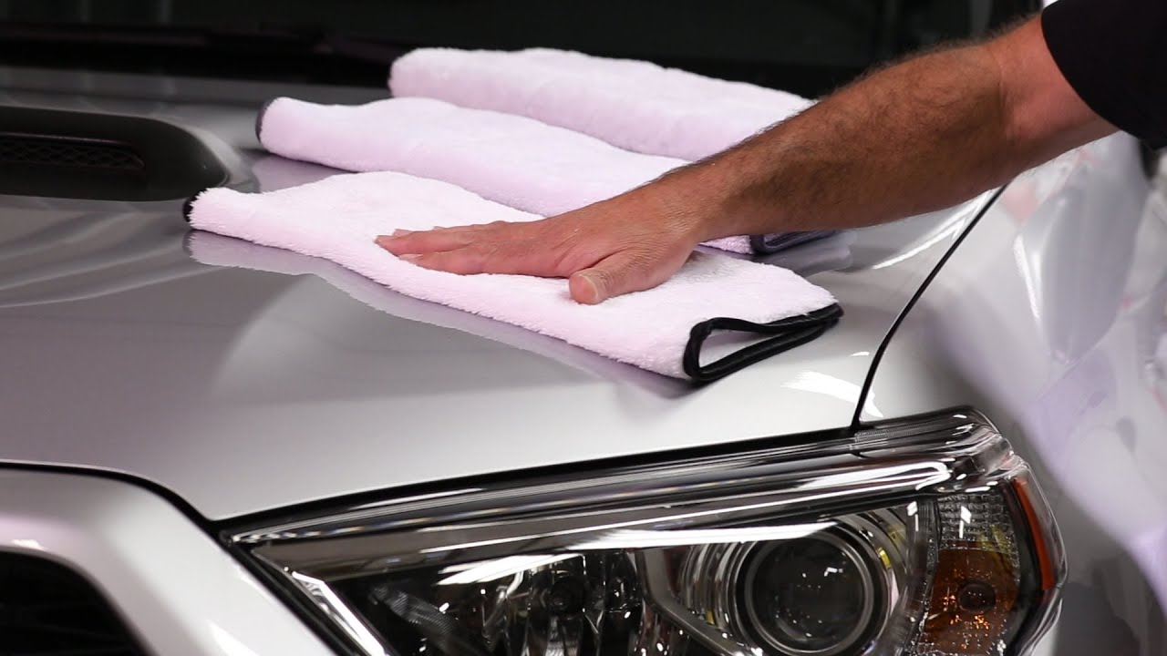 Adam's Single Soft Microfiber Towel - Soft Enough for Even The Most Delicate Fin