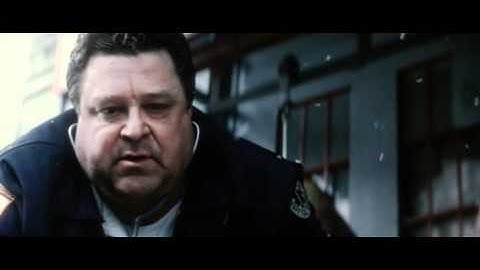 Bringing Out the Dead intubation scene