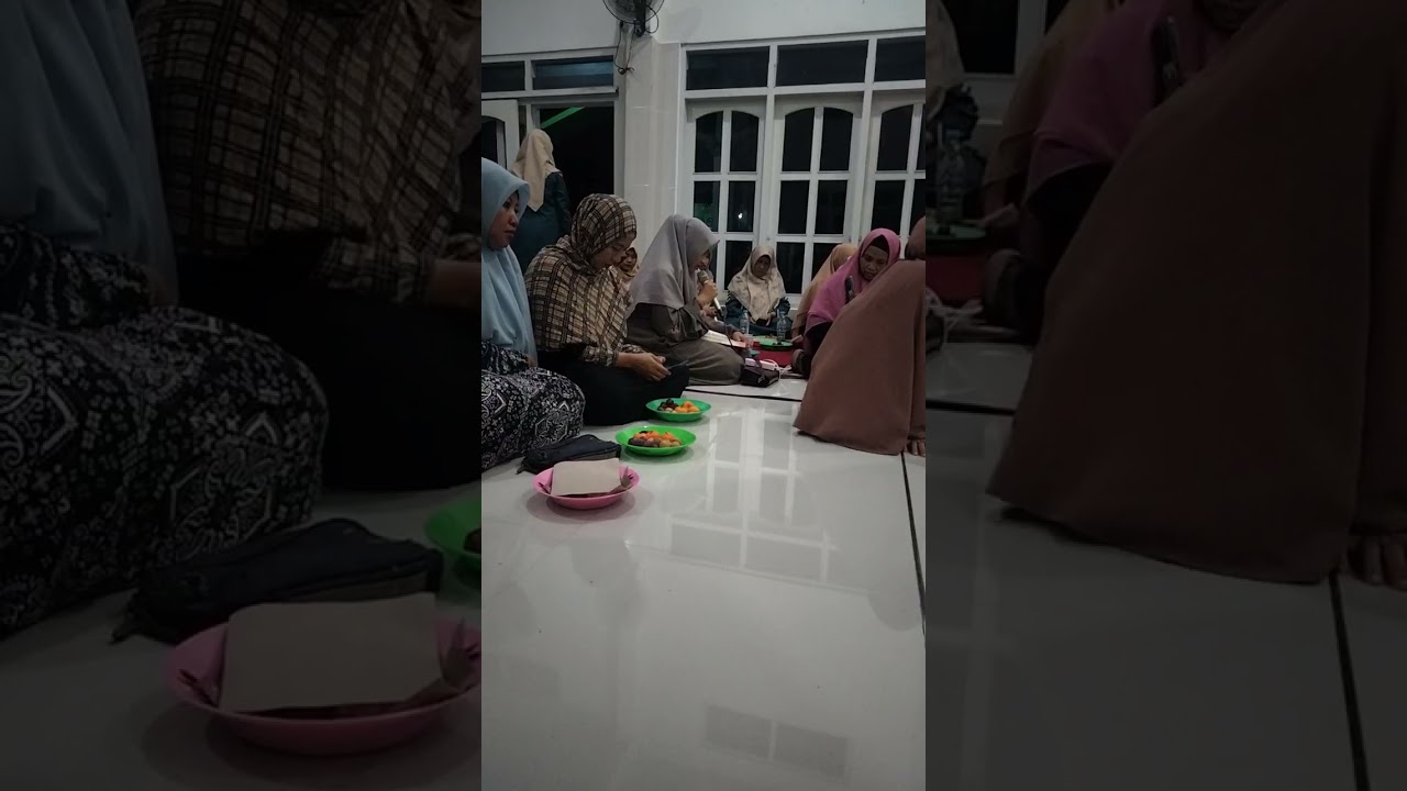 Pembacaan ayat suci AL Qur'an peringatan isro' mi' roj dan khol abah Muhajir Adelan